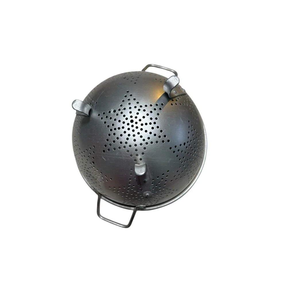 Unbranded vintage aluminum